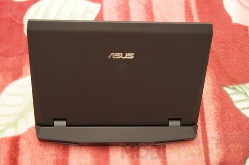 mobimaniak-asus-g73jw-klapa2 mobimaniak-asus-g73jw-klapa2