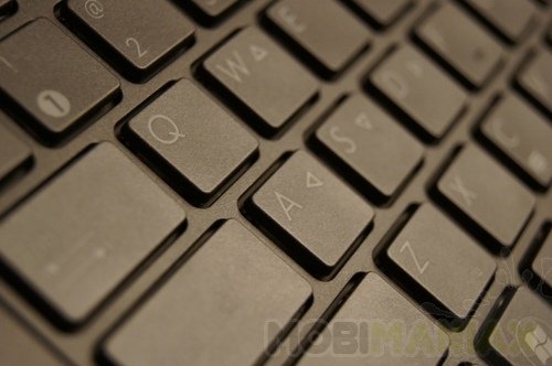 mobimaniak-asus-g73jw-klawiatura4 mobimaniak-asus-g73jw-klawiatura4