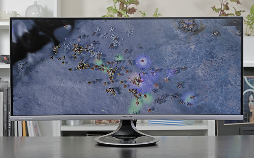 ASUS MX34VQ / fot. mobiManiaK.pl