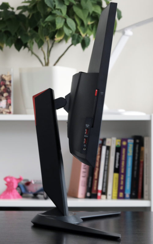 Lenovo Y27f / fot. mobiManiaK.pl