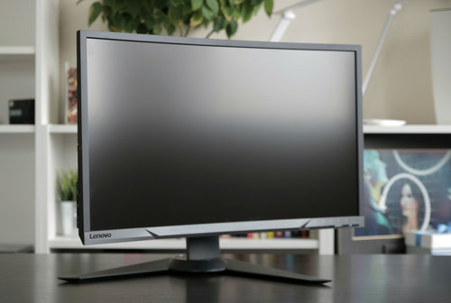 Lenovo Y27f / fot. mobiManiaK.pl