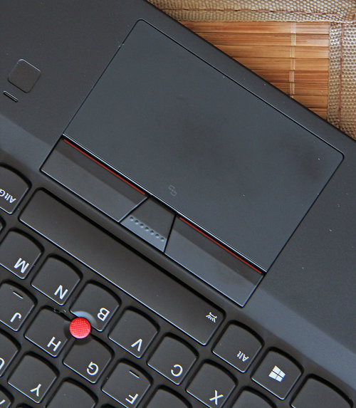 Lenovo ThinkPad Carbon X1 6 (2018) / fot. techManiaK.pl