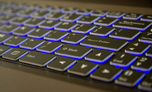 Hyperbook SL504 OLED / fot. techManiaK.pl