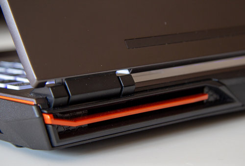 Hyperbook SL504 OLED / fot. techManiaK.pl