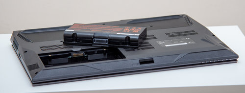 Hyperbook SL504 OLED / fot. techManiaK.pl
