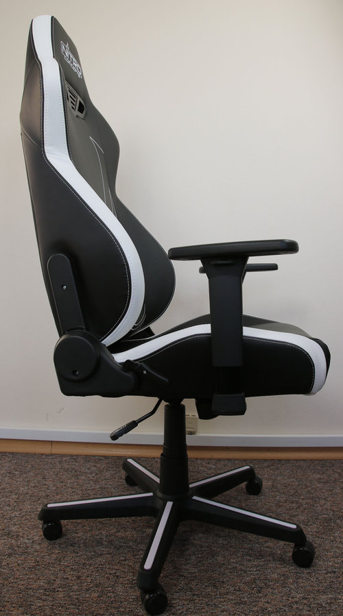 Nitro Concepts S300 EX / fot. mobiManiaK.pl