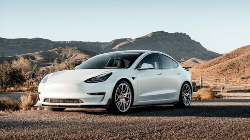Tesla ukarana