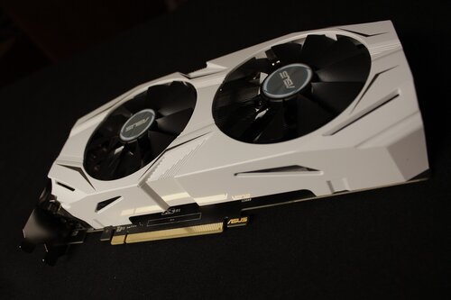 spadek sprzedaży GPU