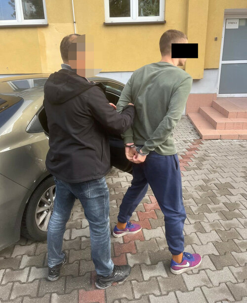 Zniszczył kilkanaście samochodów i nie potrafi tego wytłumaczyć