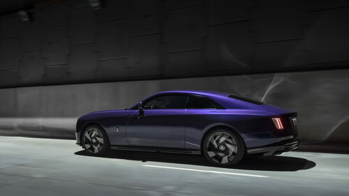 Rolls‑Royce Black Badge Spectre