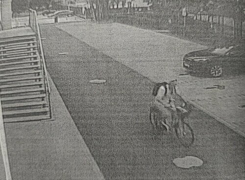 Ukradł rower i… przypiął go, żeby nikt go nie ukradł
