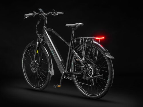 Elektryczny rower trekkingowy z Polski