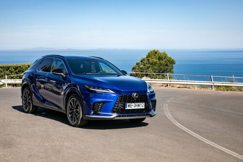 Lexus RX 450h+
