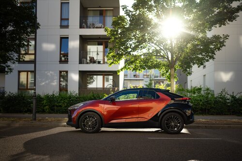 Toyota C-HR taniej