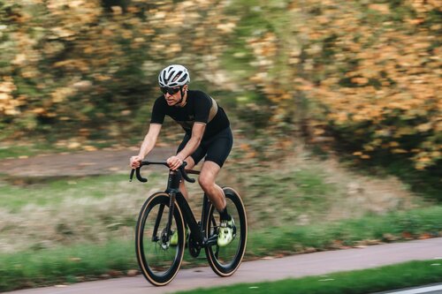 Lexus zaprezentował nowy rower szosowy