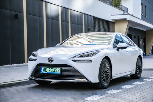 Toyota wykorzystuje wodór nie tylko w autach