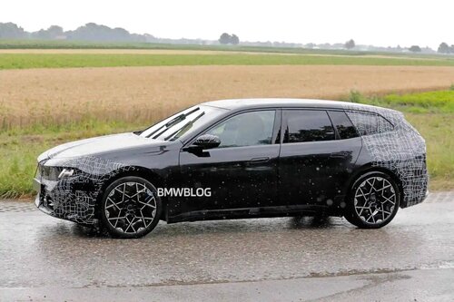BMW i3 Touring 2027